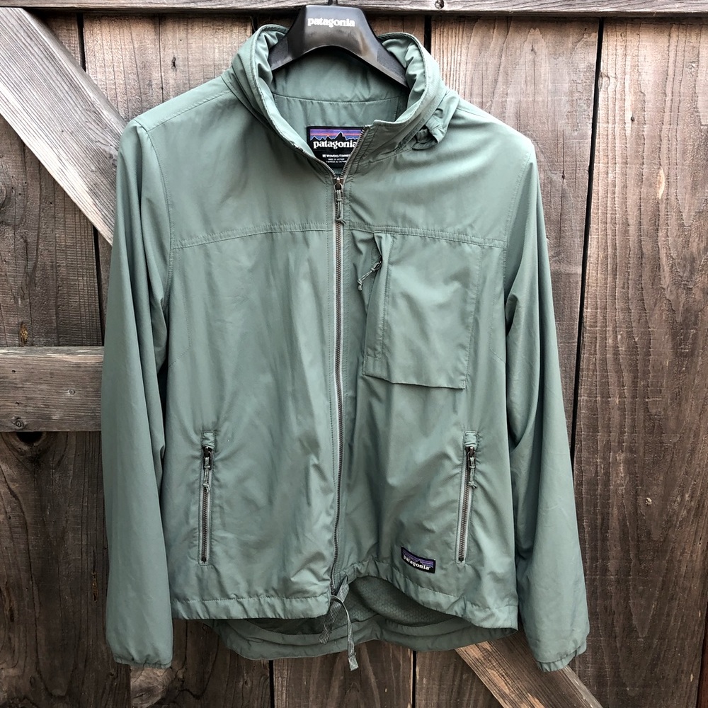 PATAGONIA/ Mountain View wind breaker //size M
